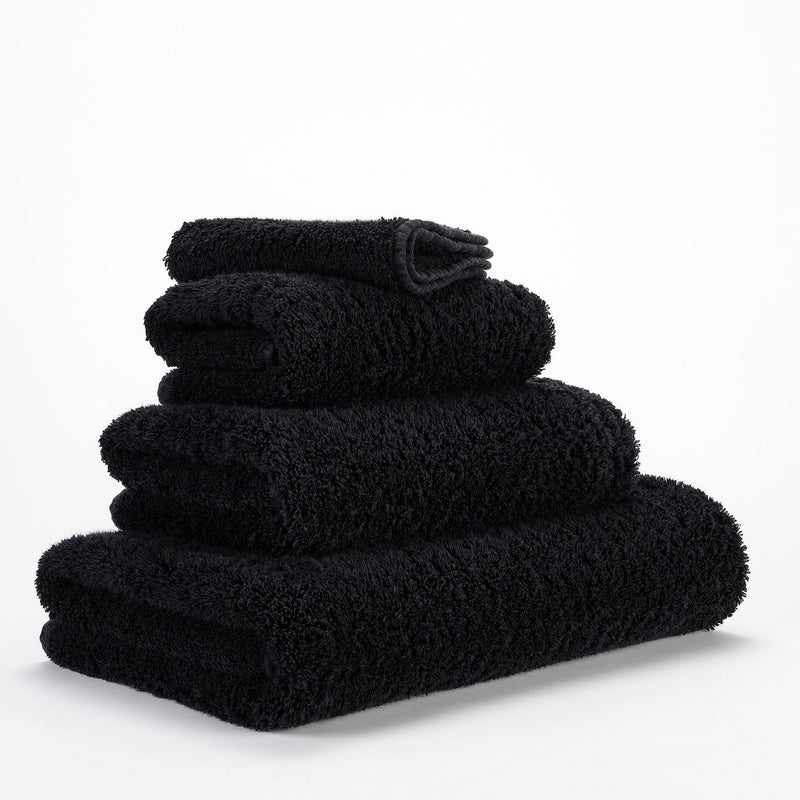 Abyss Super Pile Black