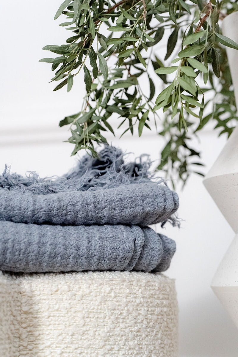 Hampton and Cabana Linen Throws - lifestyle