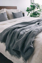 [from linenway.com] Hampton and Cabana Linen Throws - lifestyle
