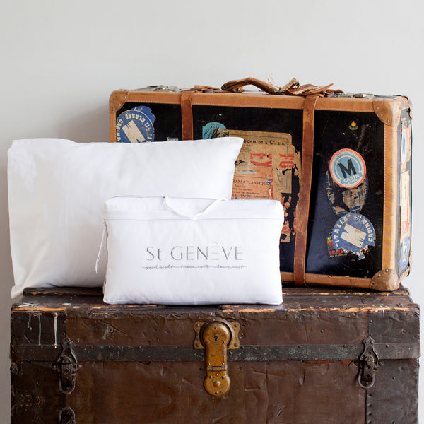 [from stgeneve.com] St. Geneve Travel Pillow — Hero
