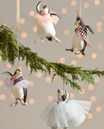Penguins en pointe ornaments